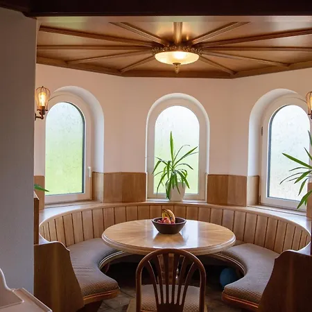 Ganzes Haus Mit Viel Platz Fuer Familie Und Freunde * Klagenfurt am Woerthersee