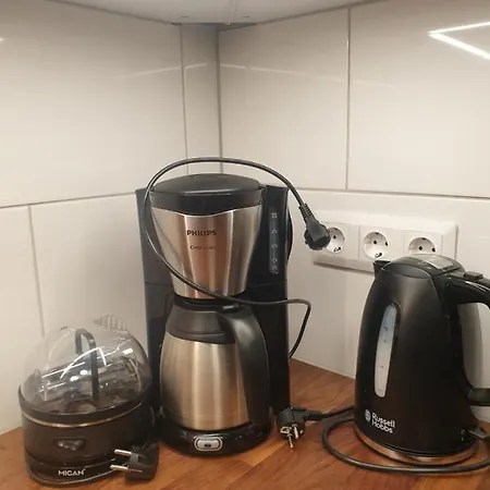 Ganzes Haus Mit Viel Platz Fuer Familie Und Freunde Klagenfurt am Woerthersee