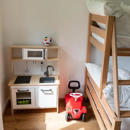 Ganzes Haus Mit Viel Platz Fuer Familie Und Freunde *