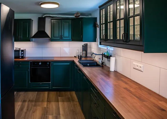 Ganzes Haus Mit Viel Platz Fuer Familie Und Freunde