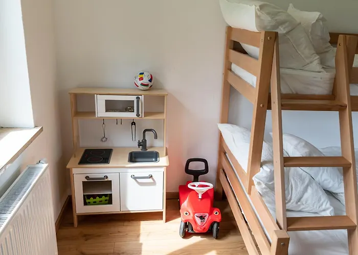 Ganzes Haus Mit Viel Platz Fuer Familie Und Freunde *